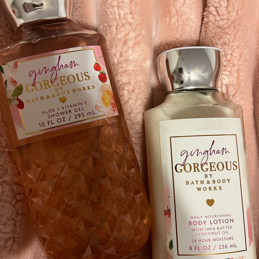 Bath & Body Works Pink Body Wash and Lotion Set